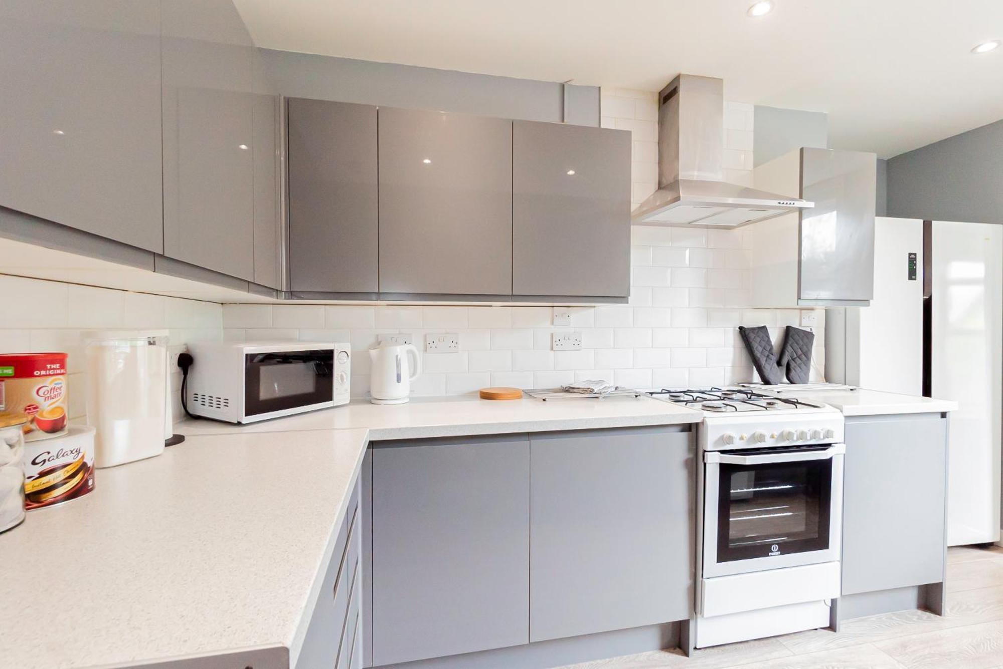 Shirley House 5, Guest House, Self Catering, Self Check In With Smart Locks, Use Of Fully Equipped Kitchen, Close To City Centre, Ideal For Longer Stays And Fawley Contractors Southampton Luaran gambar
