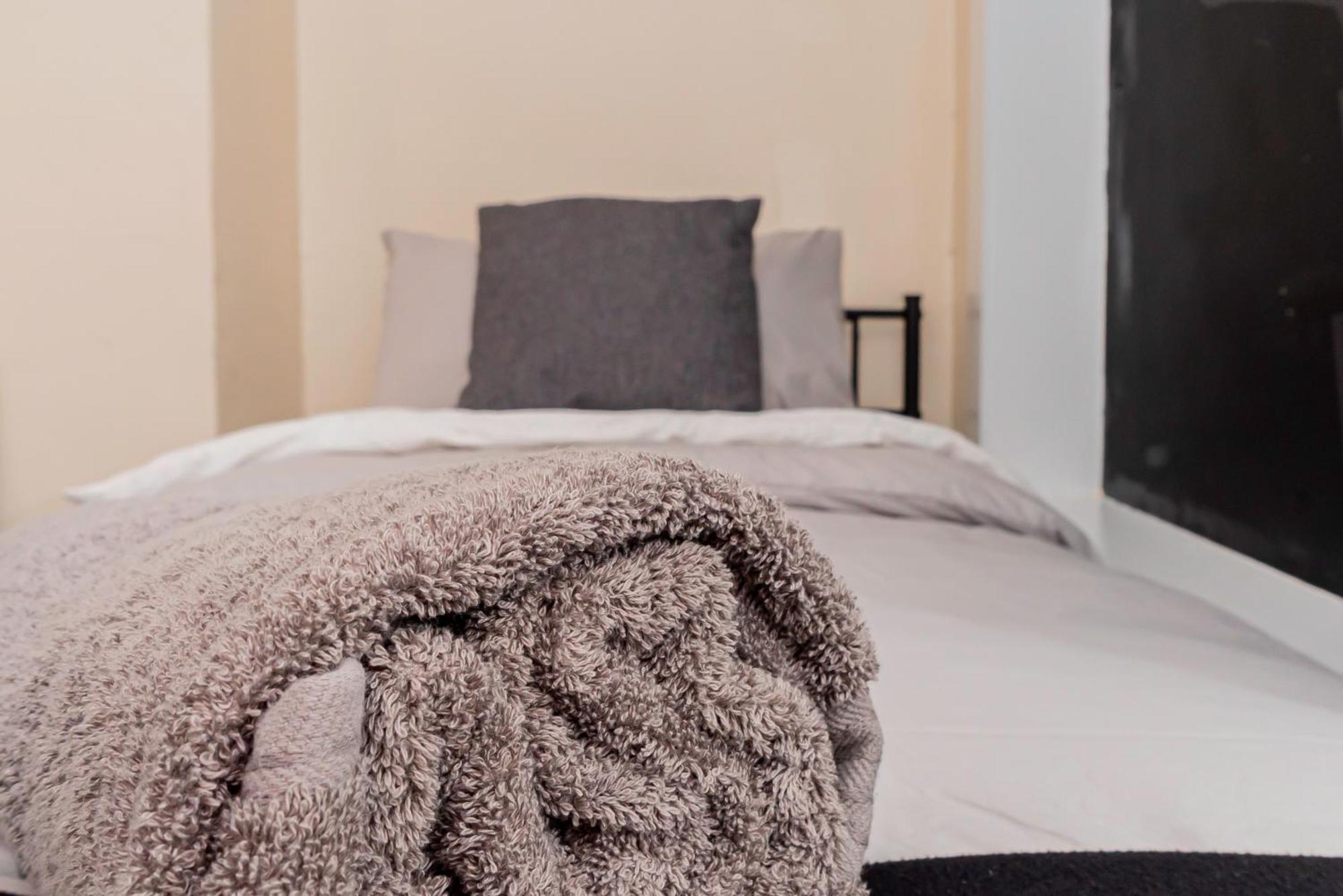 Shirley House 5, Guest House, Self Catering, Self Check In With Smart Locks, Use Of Fully Equipped Kitchen, Close To City Centre, Ideal For Longer Stays And Fawley Contractors Southampton Luaran gambar