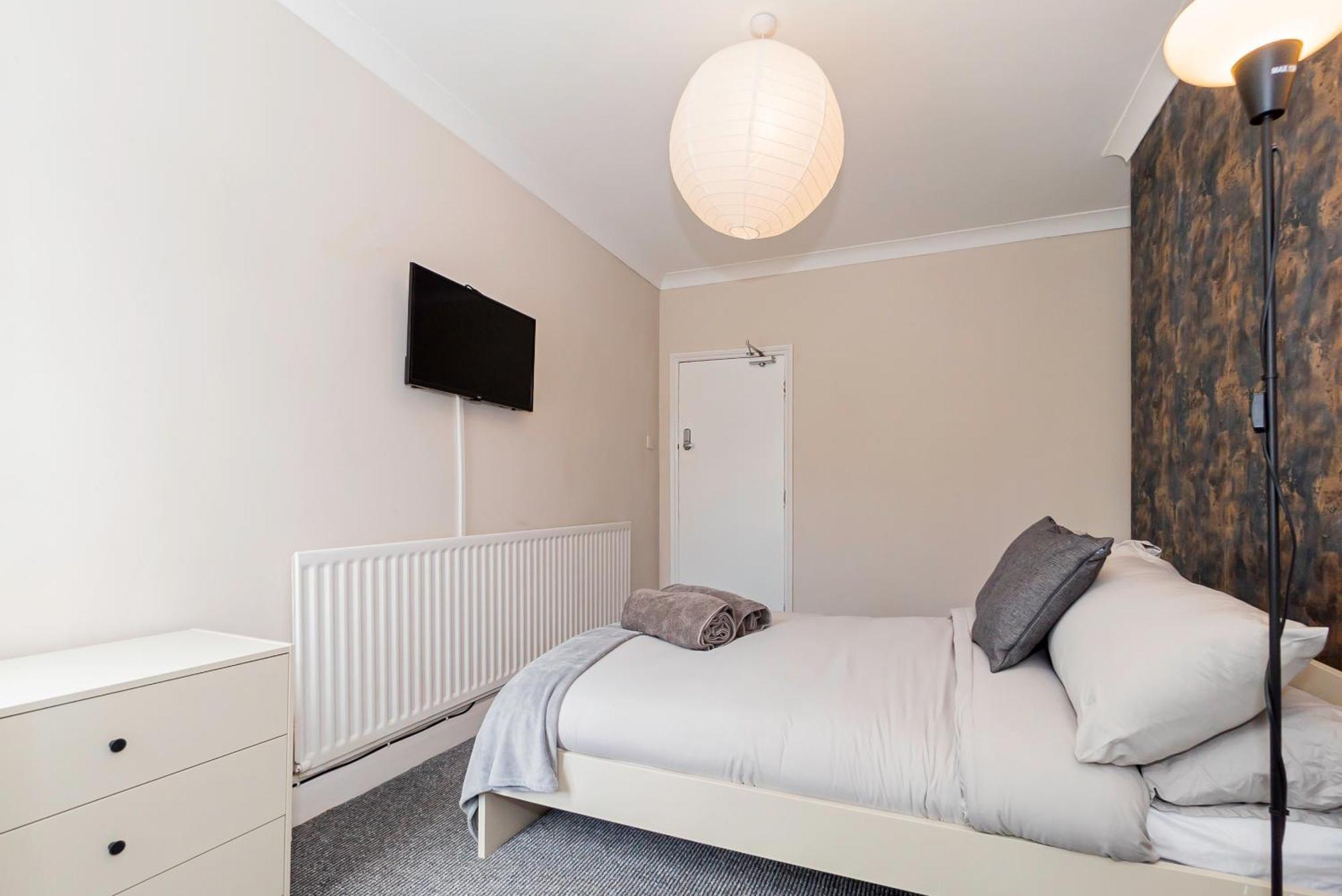 Shirley House 5, Guest House, Self Catering, Self Check In With Smart Locks, Use Of Fully Equipped Kitchen, Close To City Centre, Ideal For Longer Stays And Fawley Contractors Southampton Luaran gambar