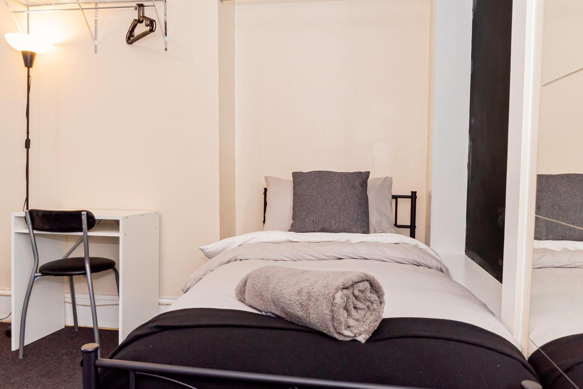 Shirley House 5, Guest House, Self Catering, Self Check In With Smart Locks, Use Of Fully Equipped Kitchen, Close To City Centre, Ideal For Longer Stays And Fawley Contractors Southampton Luaran gambar