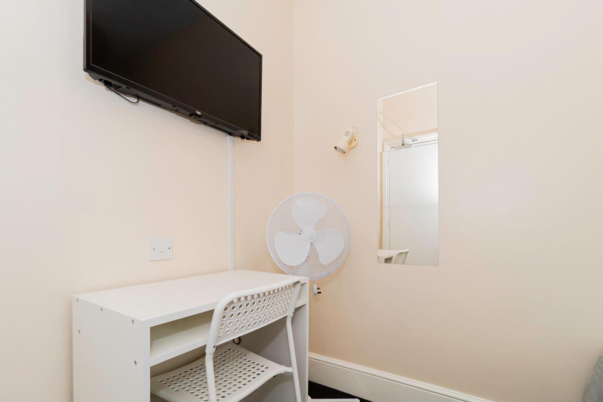 Shirley House 5, Guest House, Self Catering, Self Check In With Smart Locks, Use Of Fully Equipped Kitchen, Close To City Centre, Ideal For Longer Stays And Fawley Contractors Southampton Luaran gambar