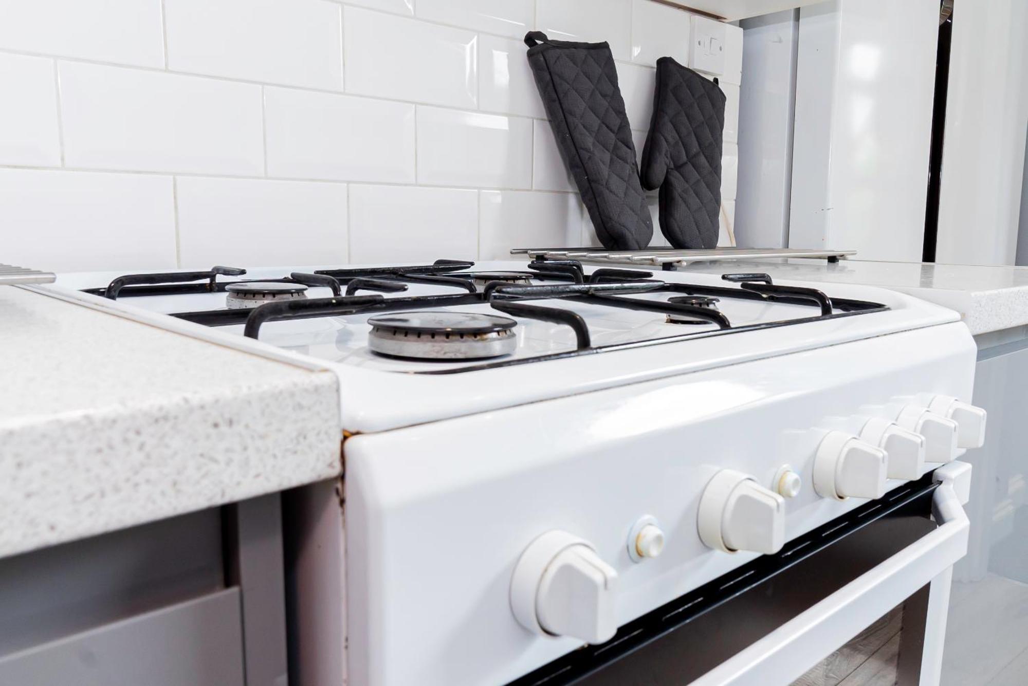 Shirley House 5, Guest House, Self Catering, Self Check In With Smart Locks, Use Of Fully Equipped Kitchen, Close To City Centre, Ideal For Longer Stays And Fawley Contractors Southampton Luaran gambar