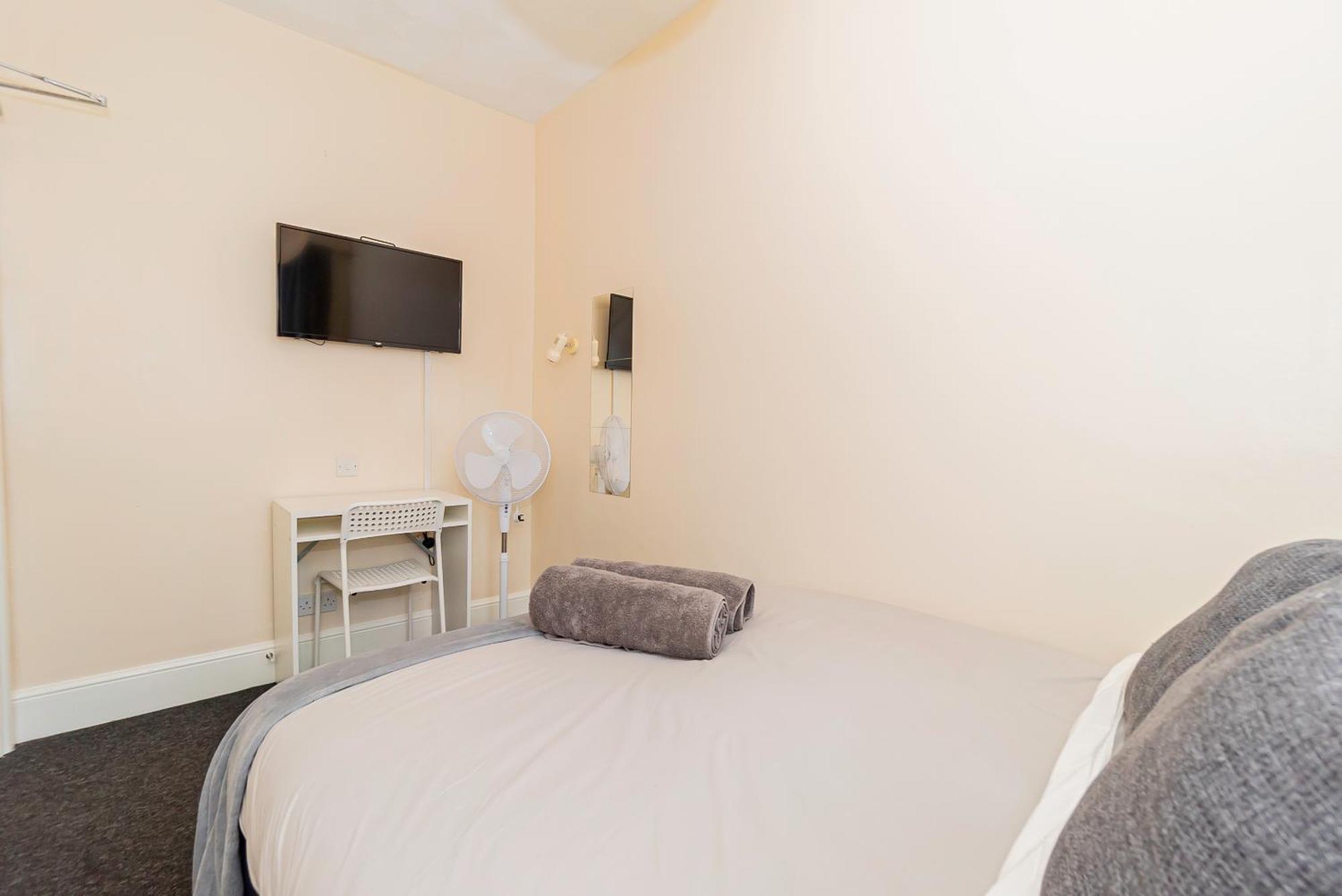 Shirley House 5, Guest House, Self Catering, Self Check In With Smart Locks, Use Of Fully Equipped Kitchen, Close To City Centre, Ideal For Longer Stays And Fawley Contractors Southampton Luaran gambar