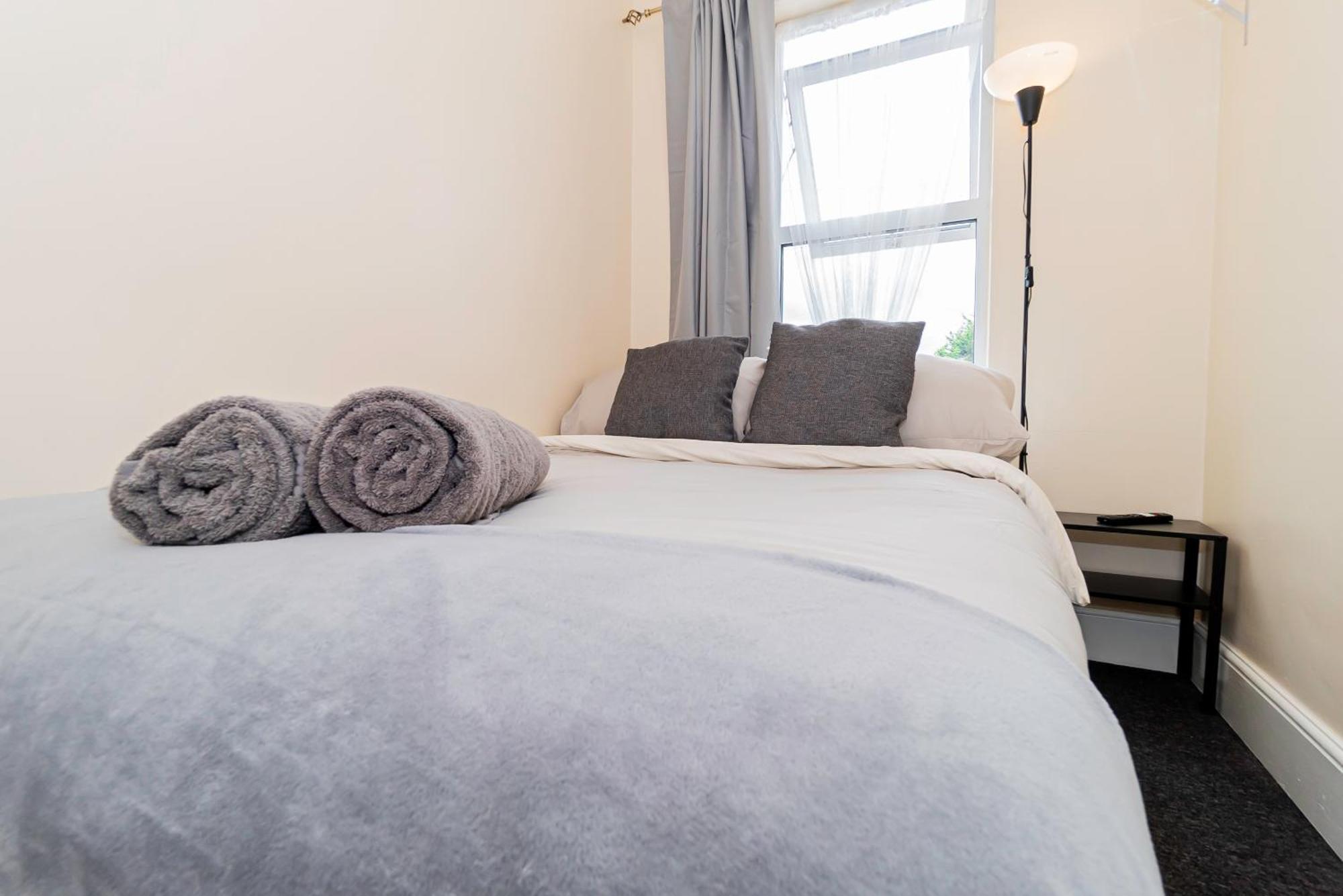 Shirley House 5, Guest House, Self Catering, Self Check In With Smart Locks, Use Of Fully Equipped Kitchen, Close To City Centre, Ideal For Longer Stays And Fawley Contractors Southampton Luaran gambar